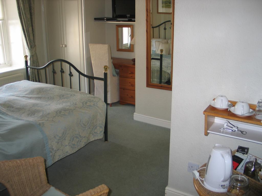 Clyde House Hotel Leyburn Room photo
